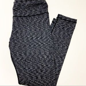 Velocity Heather Grey & Black Leggings